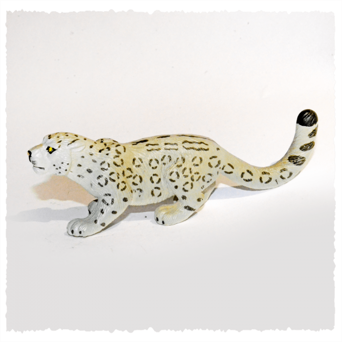 Figura Leopardo de las Nieves